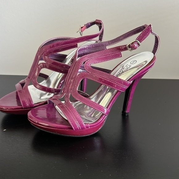 Delicacy Purple Heels Sz6 - Picture 2 of 6